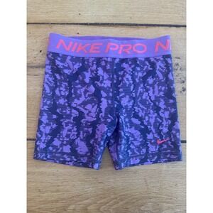 Nike Pro Girls Training Shorts Purple Camo Print Compression XL FZ5616-573 NWT